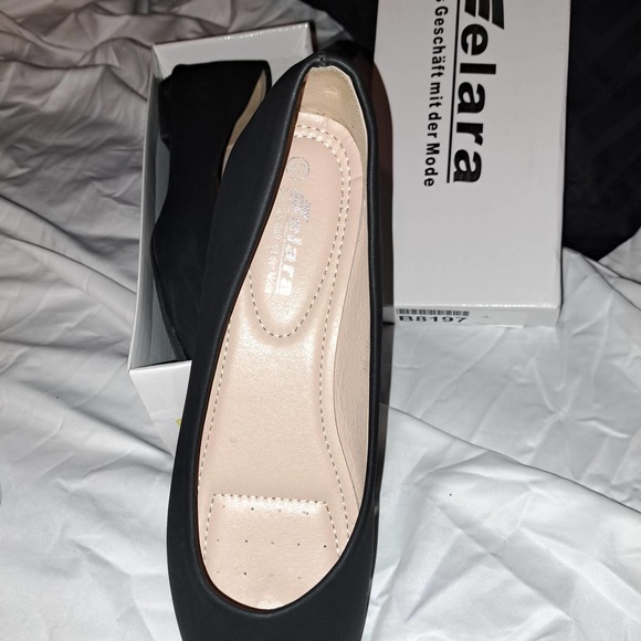 NIB - 9-9.5 Ballerina Flats Black - Picture 6 of 8